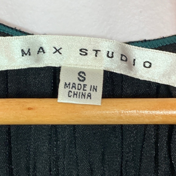 Max Studio Fit and Flare Stripped Dress - Picture 5 of 7